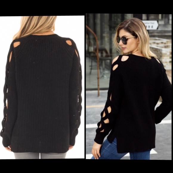 🖤🎉HP🎉🖤1 Medium LEFT Black Cut-out Knit Sweater - Picture 2 of 4